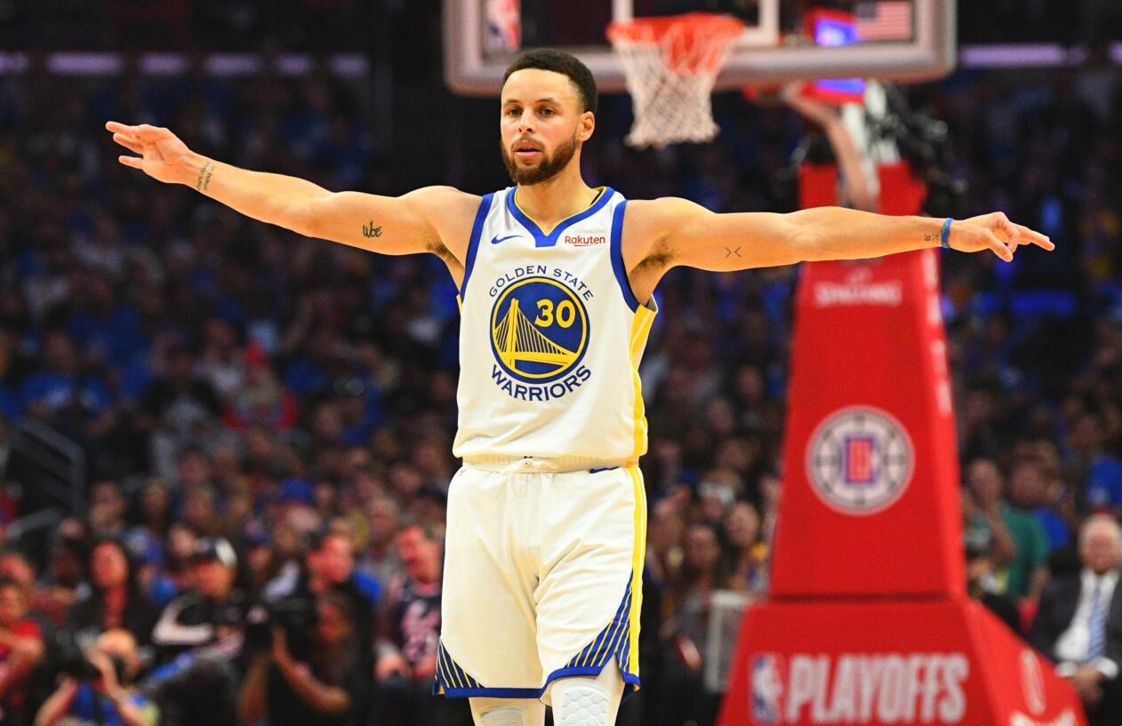 争日趋白热 争日趋白热