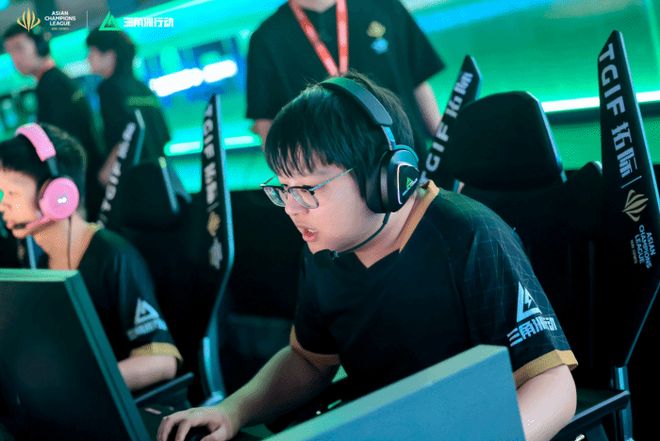 罗西去世 罗西去世